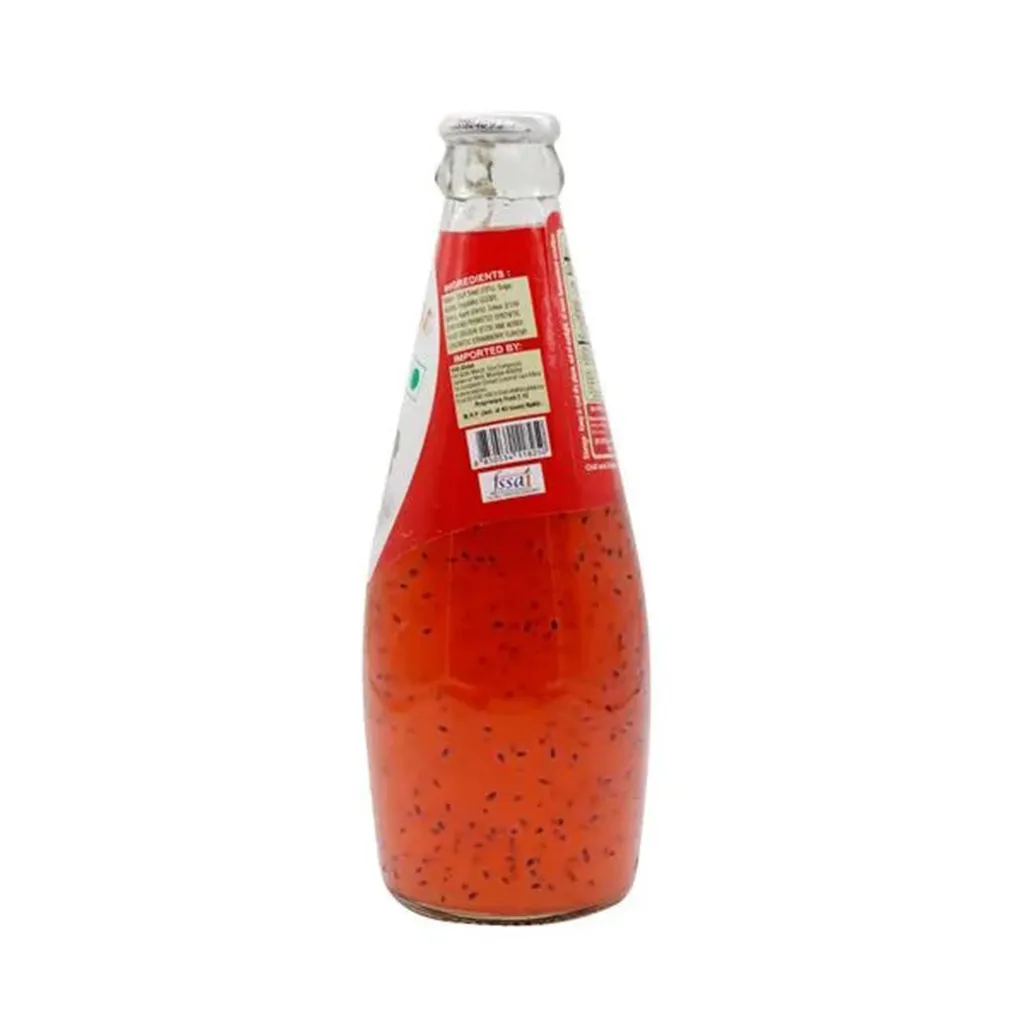Americano Basil Seeds with Strawberry Drink 1
