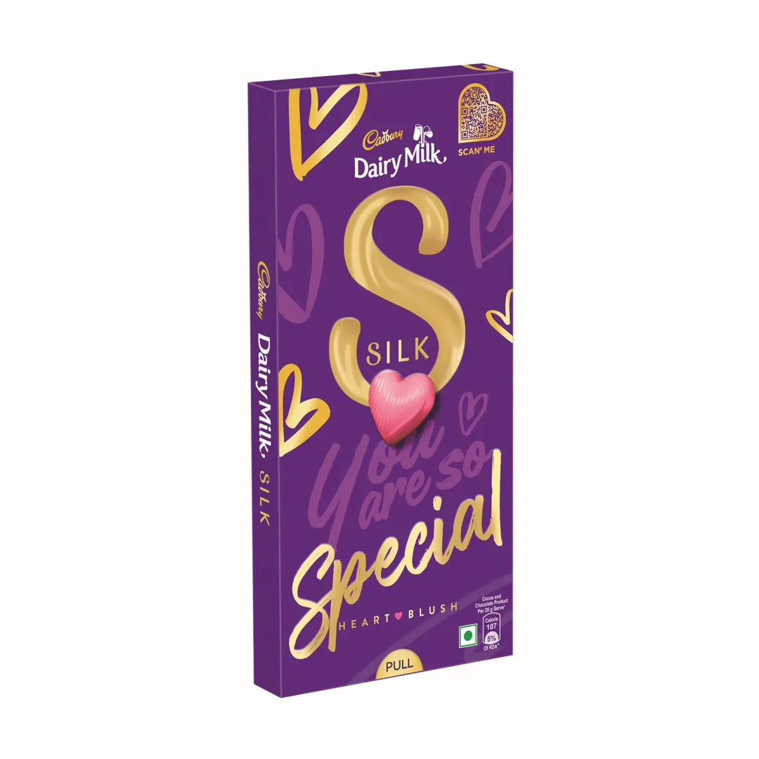 Cadbury Dairy Milk Silk Heart Blush Chocolate Bar 1